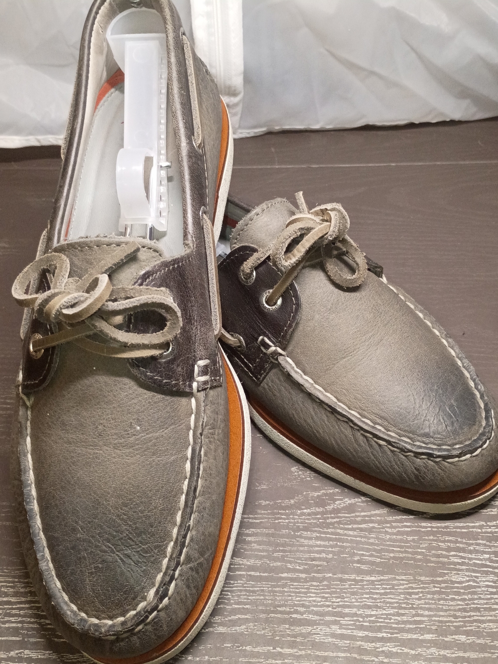 Sperry GOLD CUP Gray Leather Boat Shoes with Black Trim. Men's 10M Like NEW